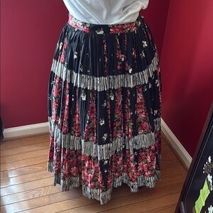 Vintage 1950s Floral Print Skirt - Medium